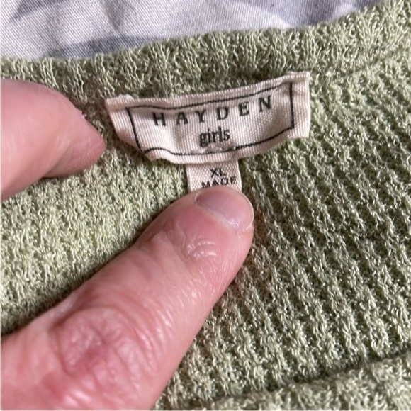 Hayden Girls size XL sage color top - Picture 4 of 6